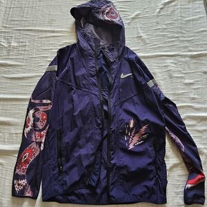Nike Running Purple Hooded Windbreaker Jacket with Patterned Sleeves